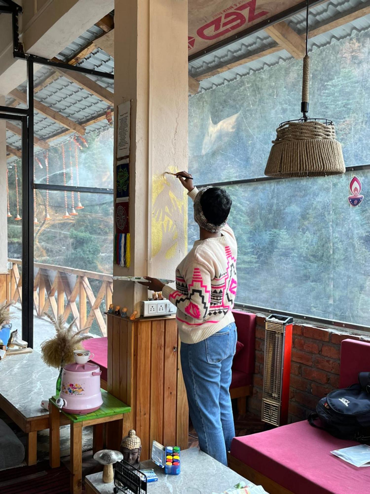 Thepahadians Food & Stay Jibhi Ngoại thất bức ảnh
